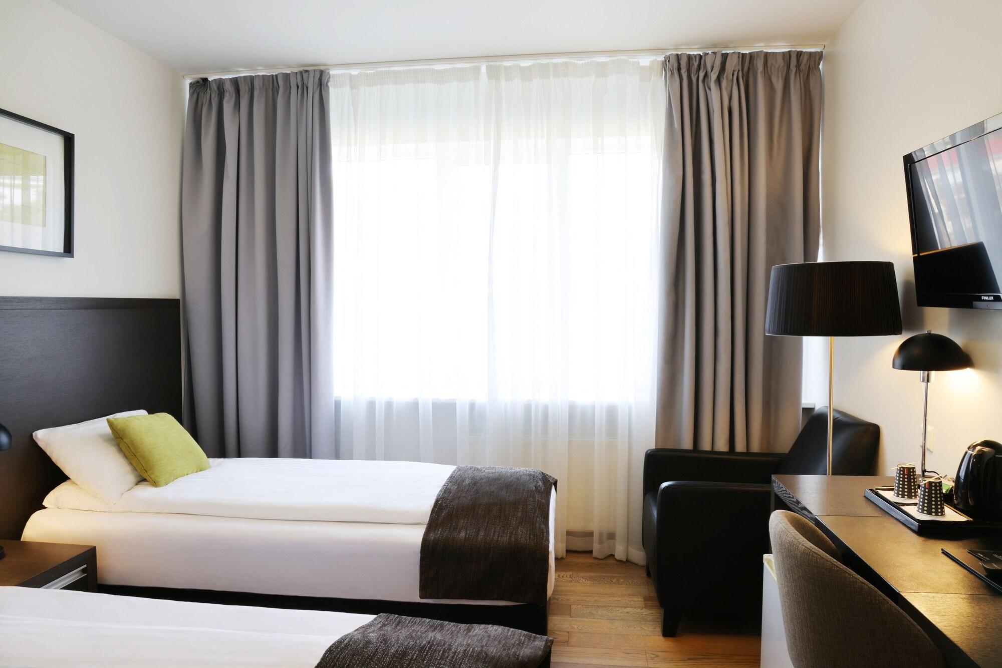 Fosshotel Westfjords Patreksfjordur Exteriör bild