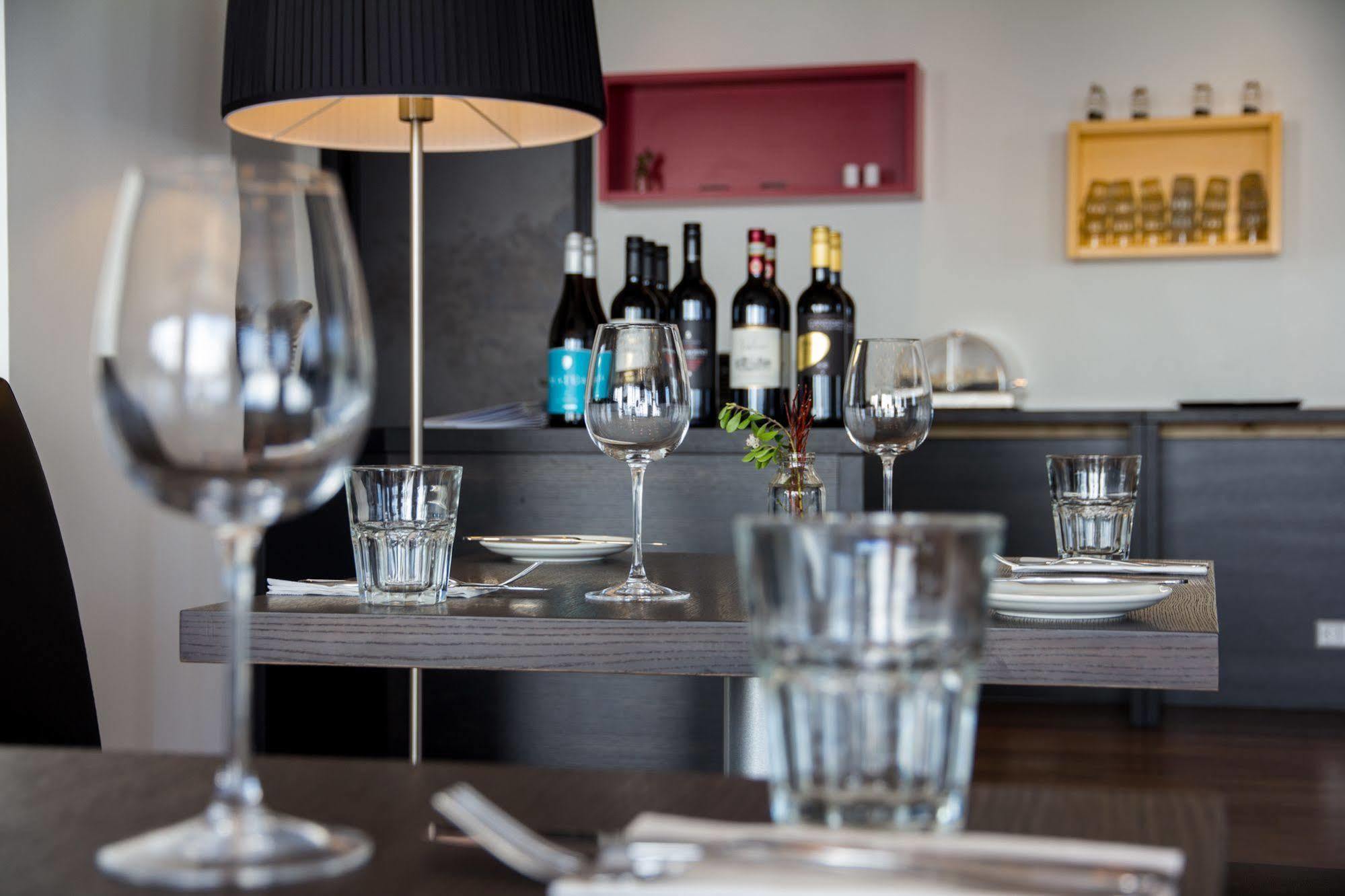 Fosshotel Westfjords Patreksfjordur Exteriör bild